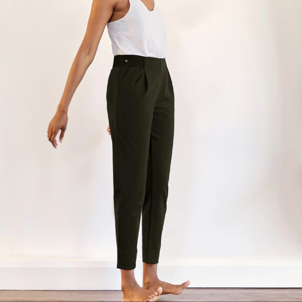 ADAY Turn It Up Black Skinny High Rise Stretch Ankle Pant Size Medium